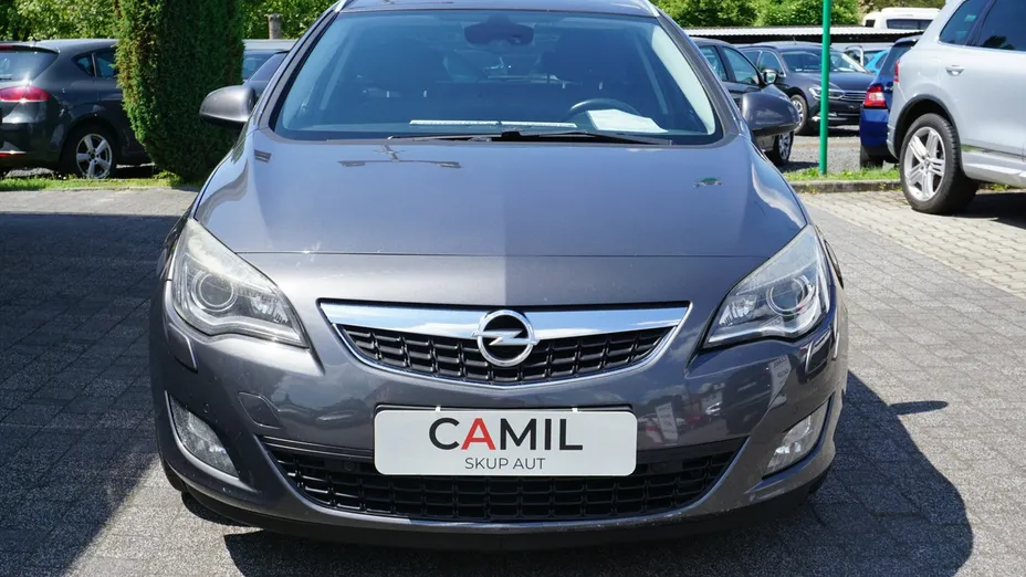 OPEL Astra -