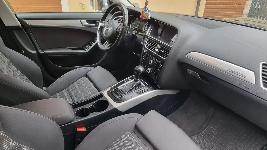 AUDI A4 Avant -