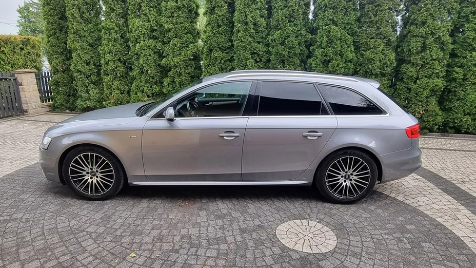 AUDI A4 Avant -