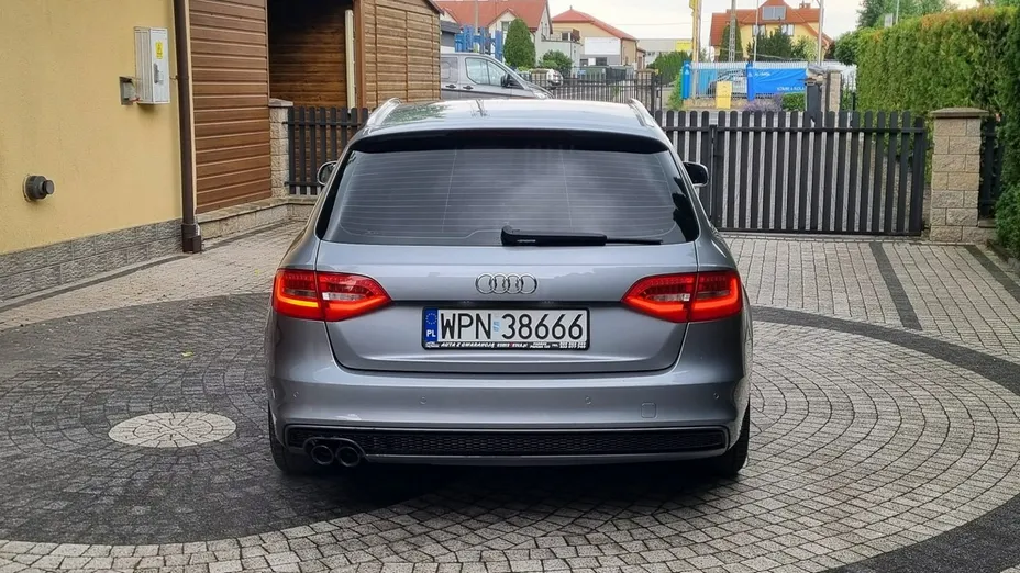 AUDI A4 Avant -