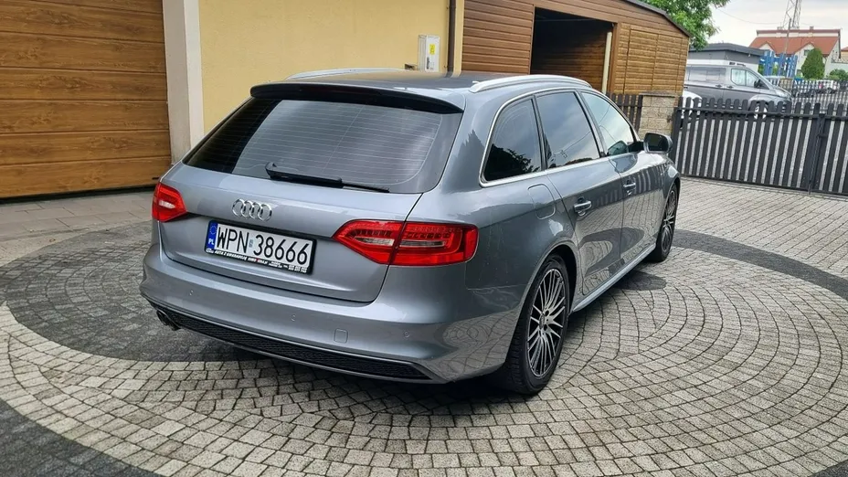 AUDI A4 Avant -
