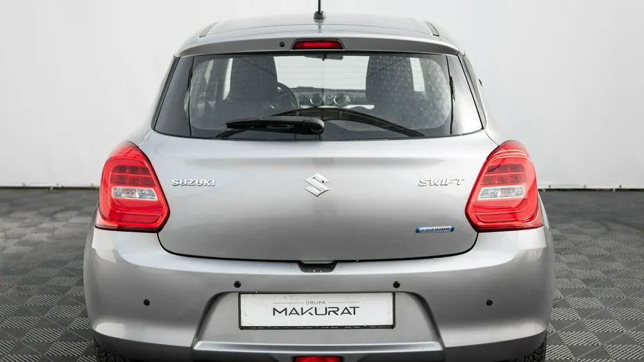 SUZUKI Swift -