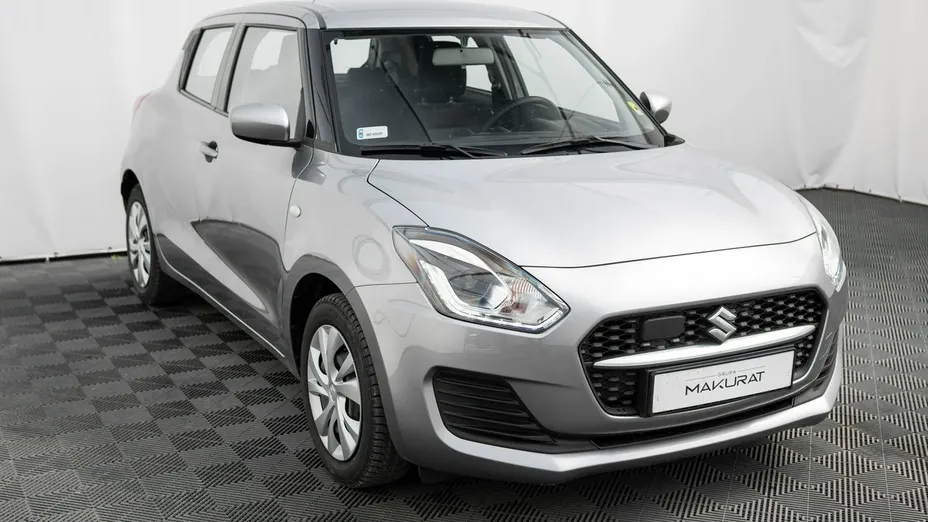 SUZUKI Swift -