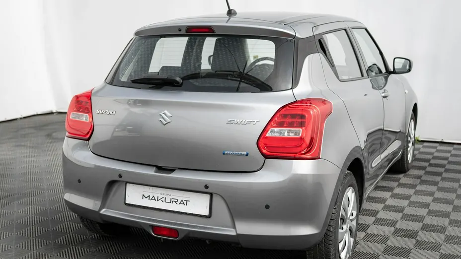 SUZUKI Swift -