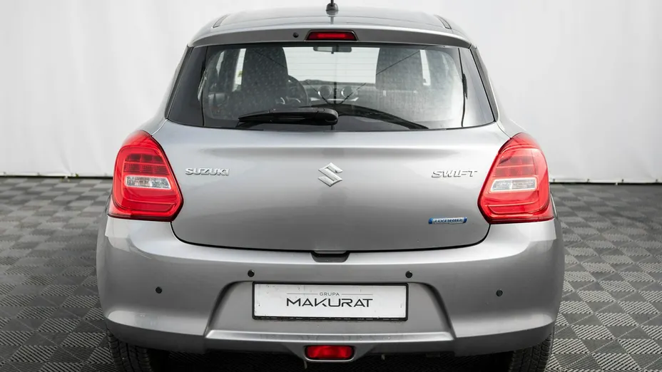 SUZUKI Swift -