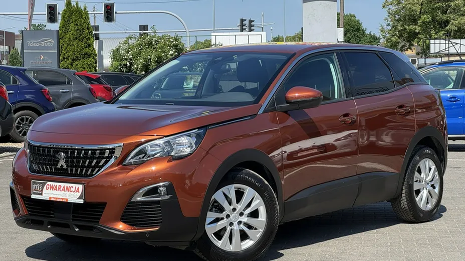 PEUGEOT 3008 -
