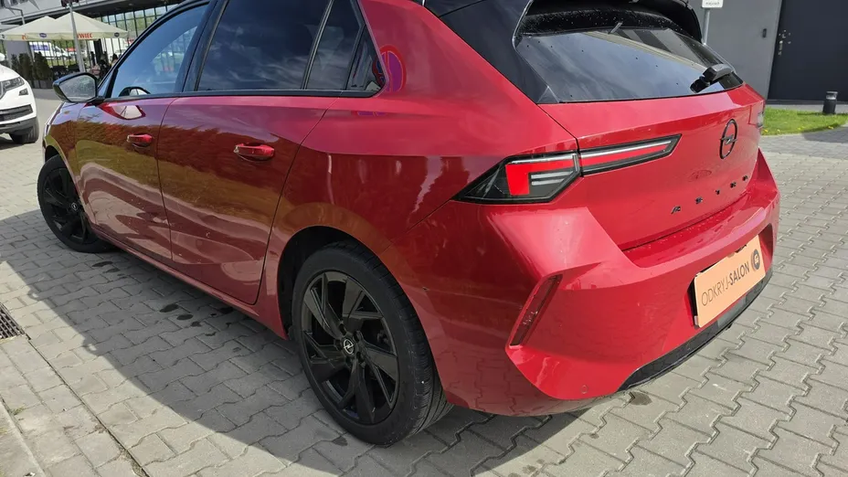 OPEL Astra -
