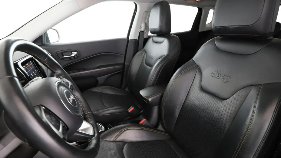JEEP Compass -