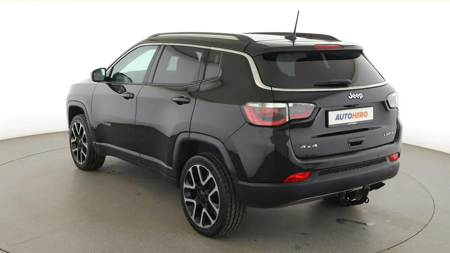 JEEP Compass -