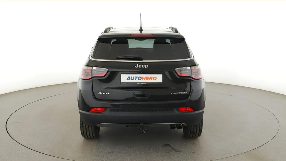 JEEP Compass -
