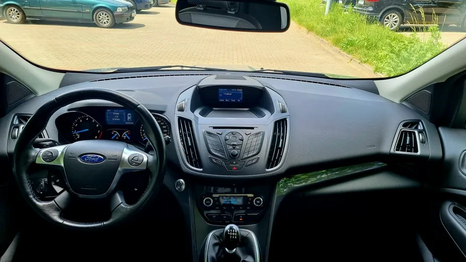 FORD Kuga -