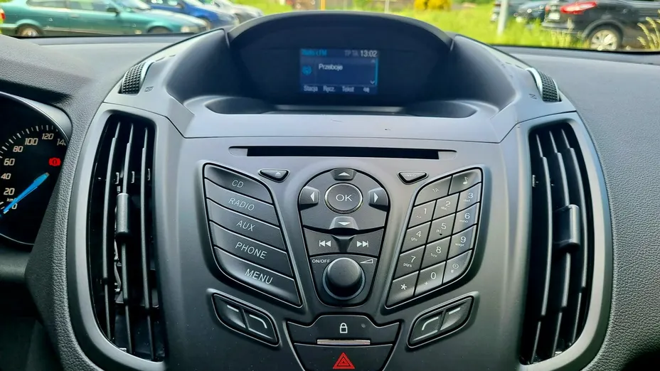 FORD Kuga -