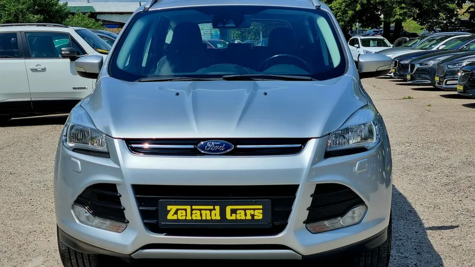FORD Kuga -