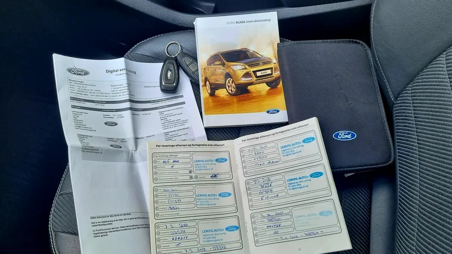 FORD Kuga -