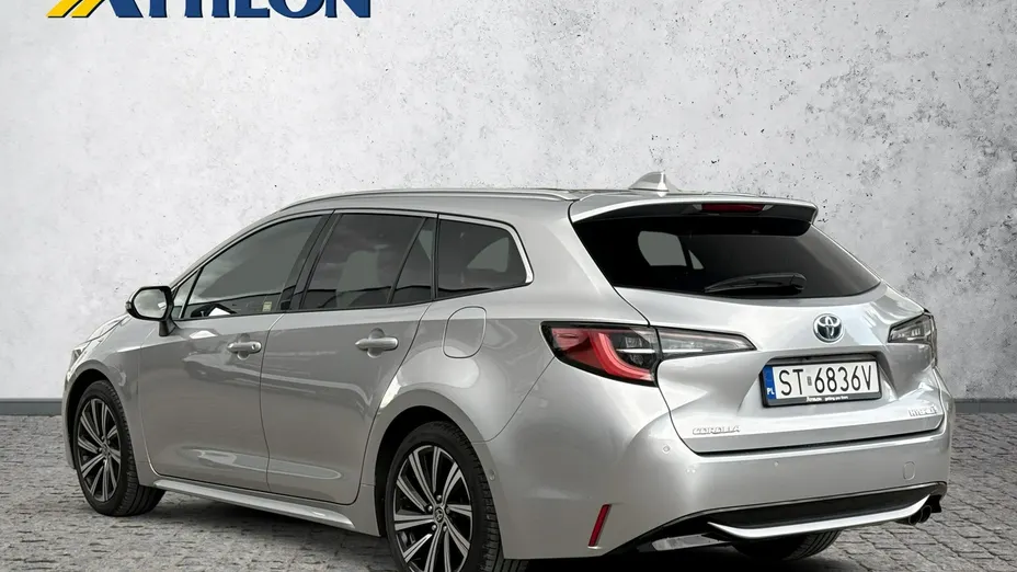 TOYOTA Corolla -