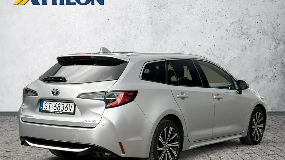 TOYOTA Corolla -