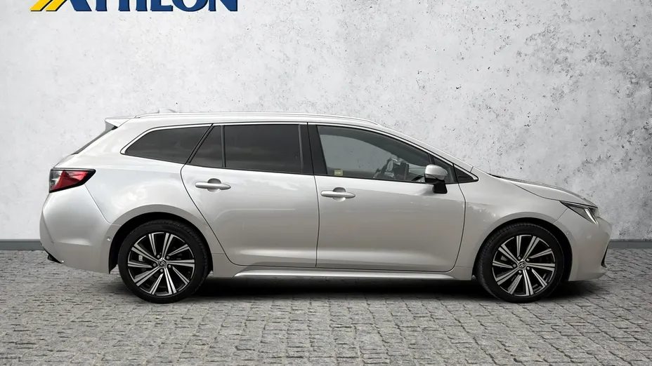 TOYOTA Corolla -