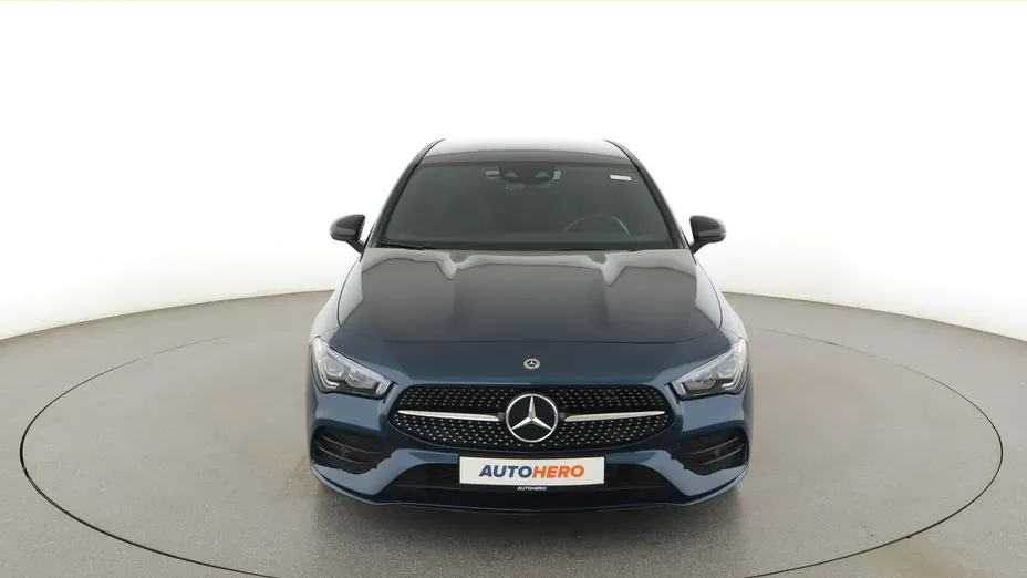 MERCEDES-BENZ CLA -