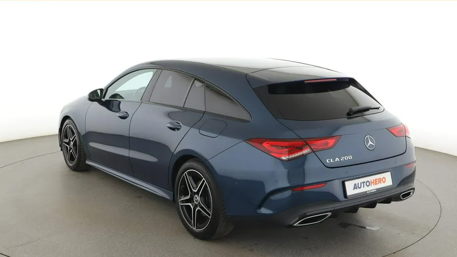 MERCEDES-BENZ CLA -