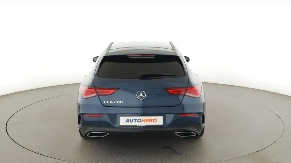 MERCEDES-BENZ CLA -