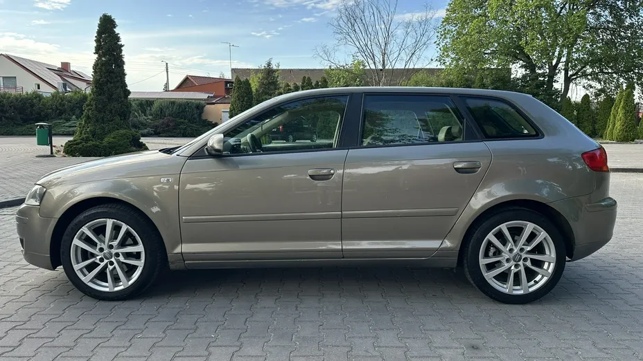 AUDI A3 -