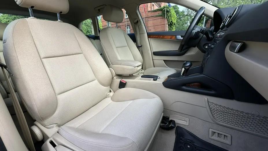 AUDI A3 -