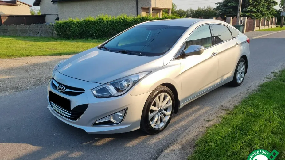 HYUNDAI i40 -