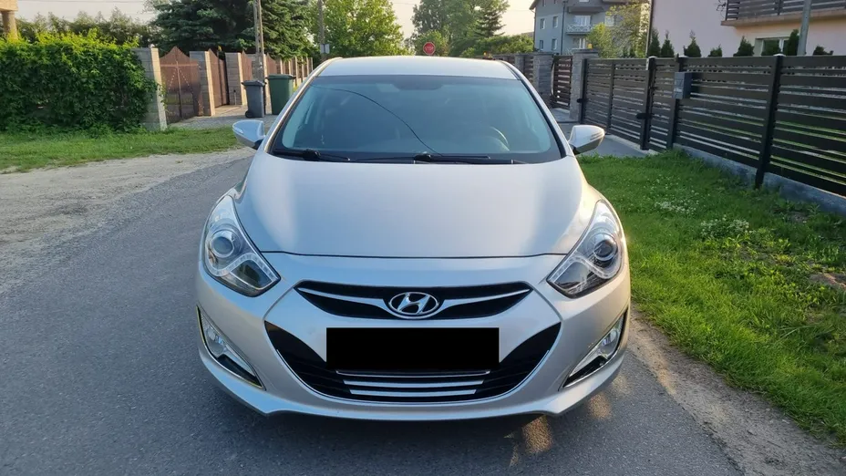 HYUNDAI i40 -