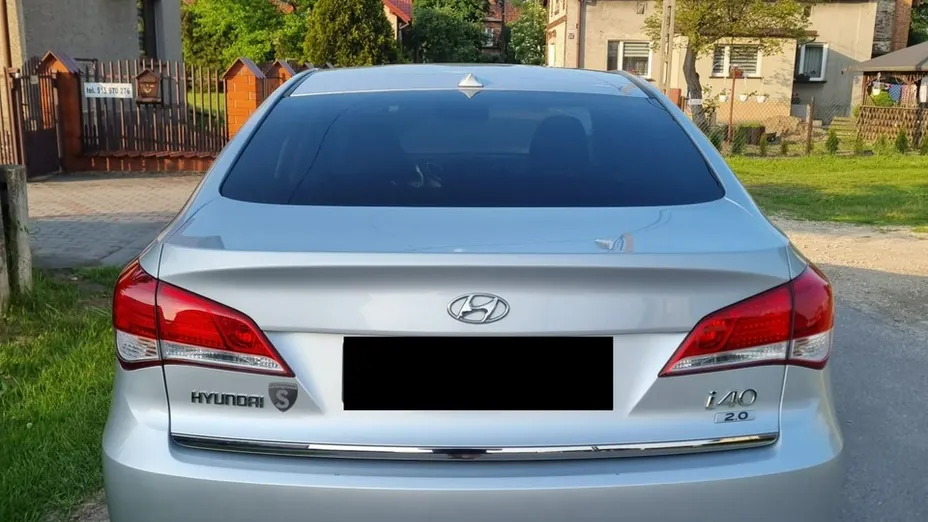 HYUNDAI i40 -