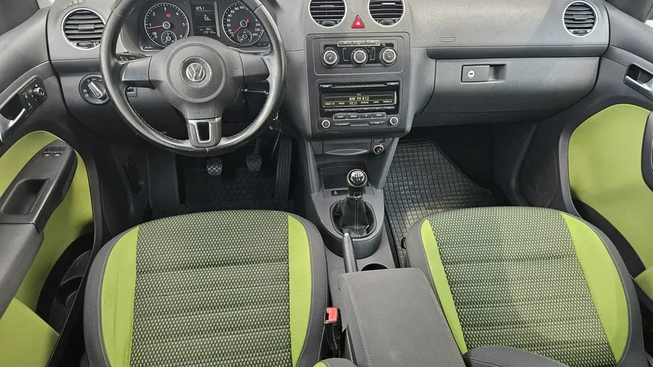 VOLKSWAGEN Caddy -