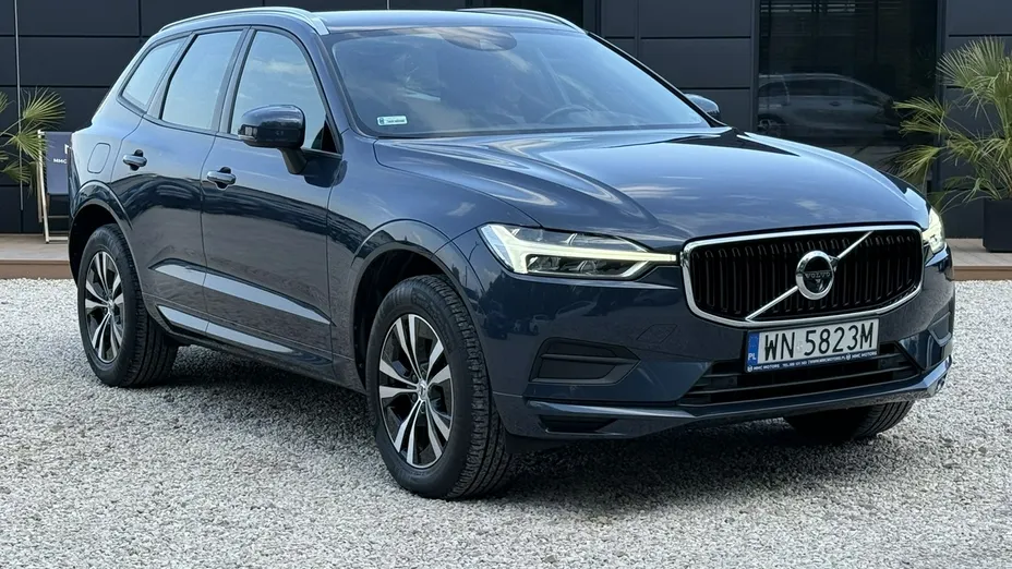 VOLVO XC60 -