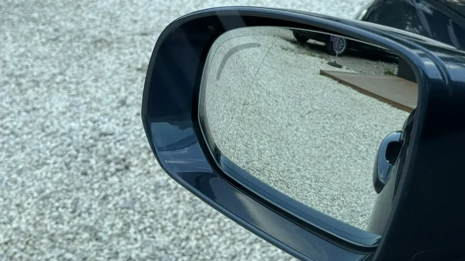 VOLVO XC60 -
