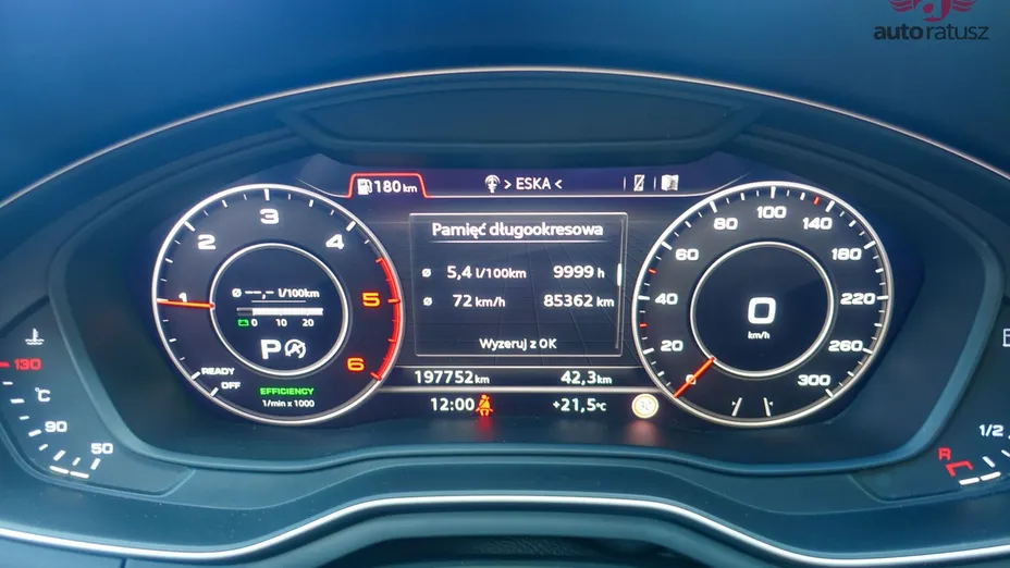 AUDI A4 -