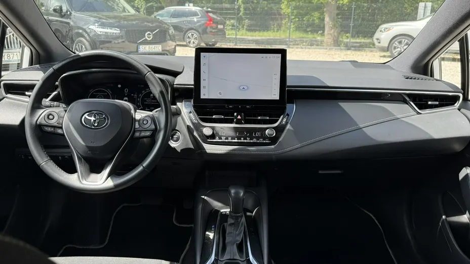 TOYOTA Corolla -