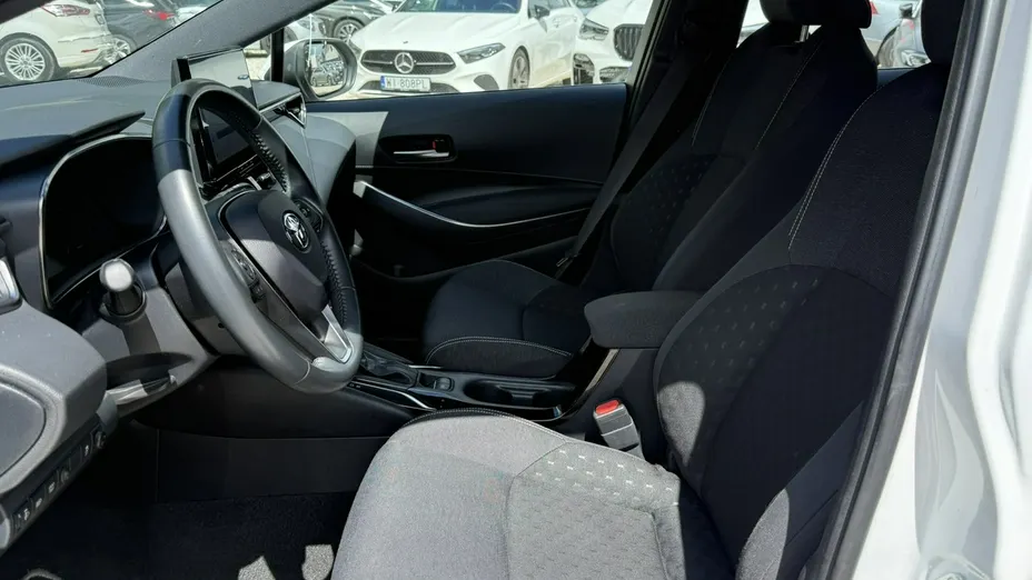 TOYOTA Corolla -
