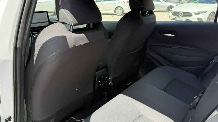 TOYOTA Corolla -