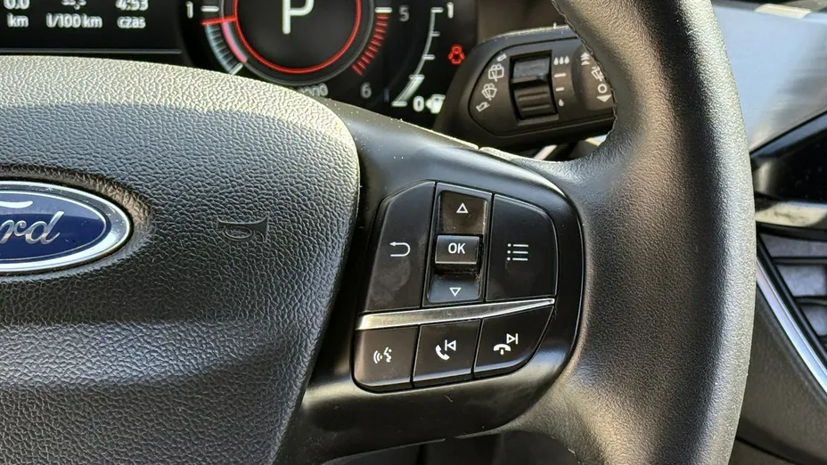 FORD Kuga -