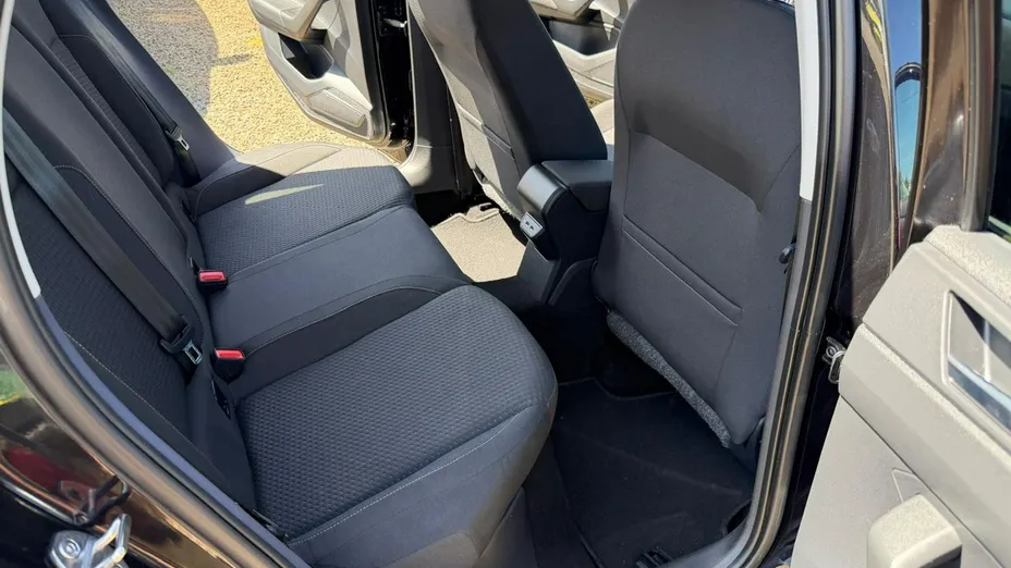VOLKSWAGEN Polo -