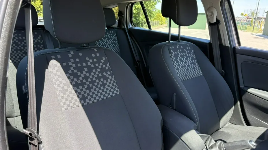 RENAULT Megane -
