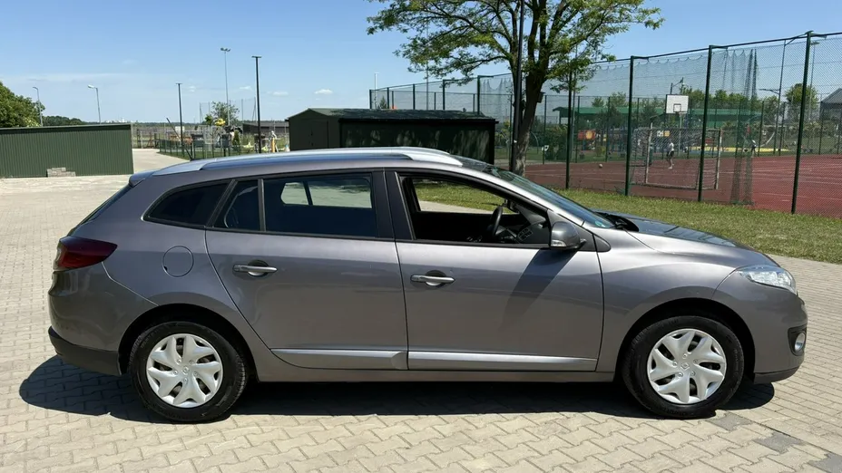 RENAULT Megane -