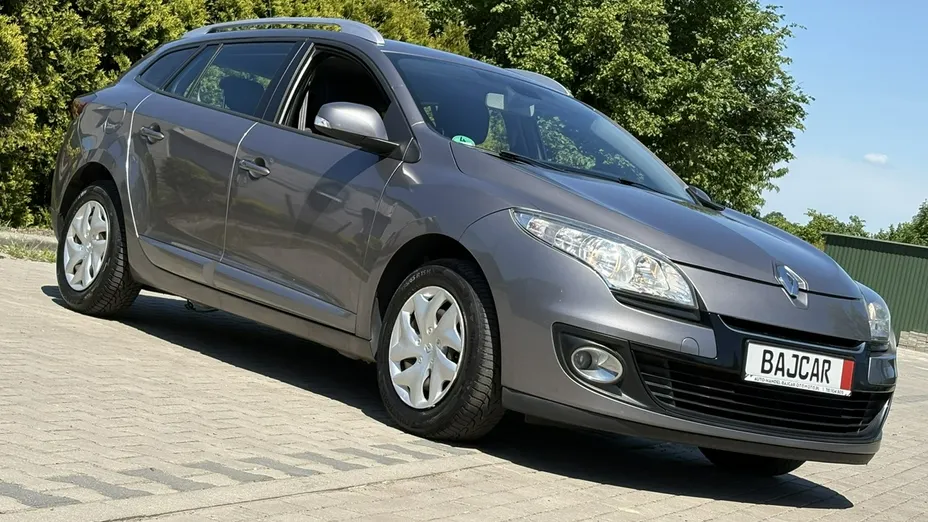 RENAULT Megane -