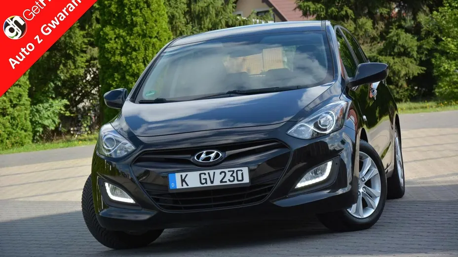 HYUNDAI i30 -