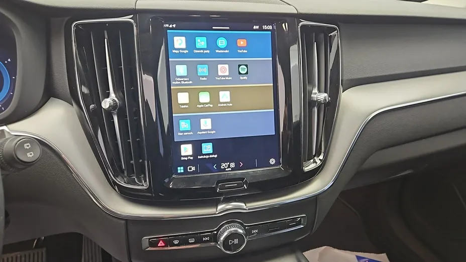VOLVO XC60 -
