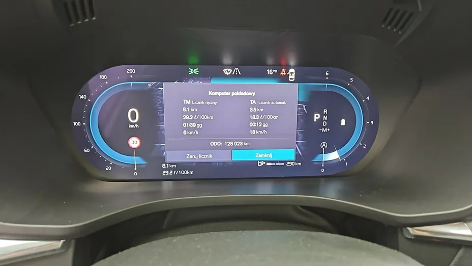 VOLVO XC60 -