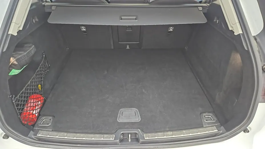 VOLVO XC60 -