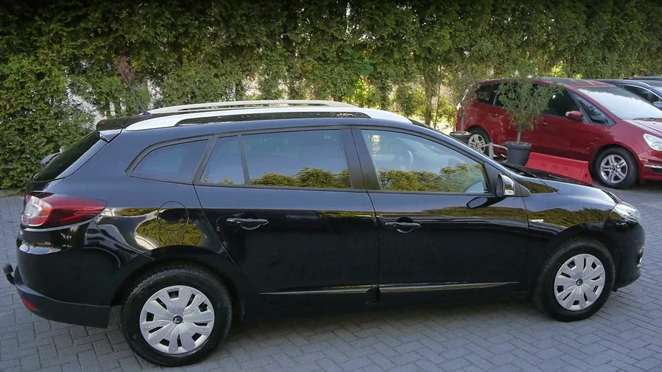 RENAULT Megane -
