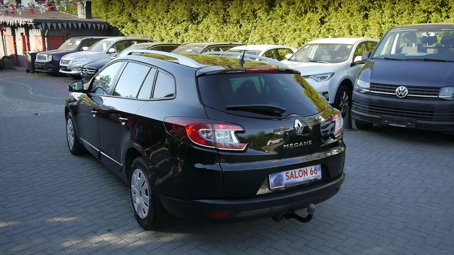 RENAULT Megane -