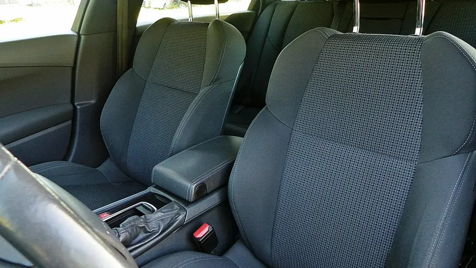 PEUGEOT 508 -