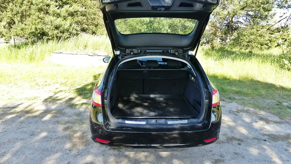 PEUGEOT 508 -