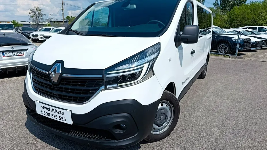 RENAULT Trafic -
